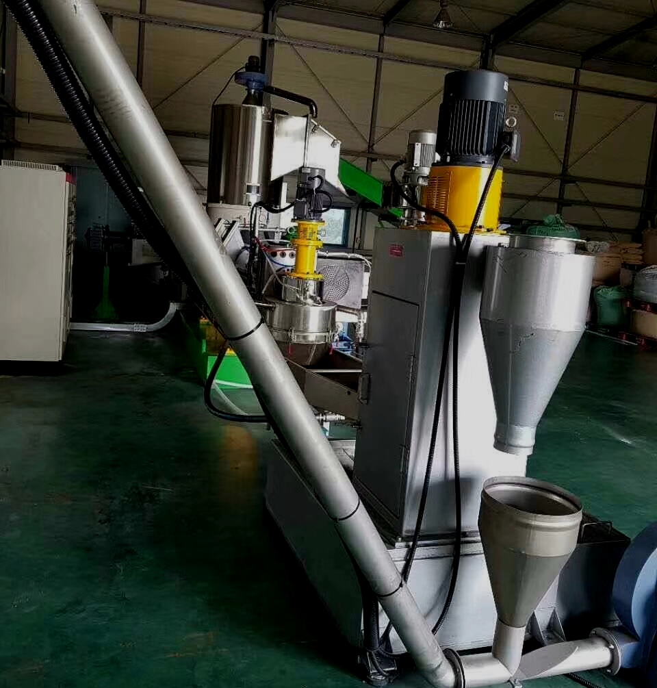 具體來講,張家港市聯(lián)達(dá)機(jī)械在這十六年的努力進(jìn)取中,研發(fā)生產(chǎn)